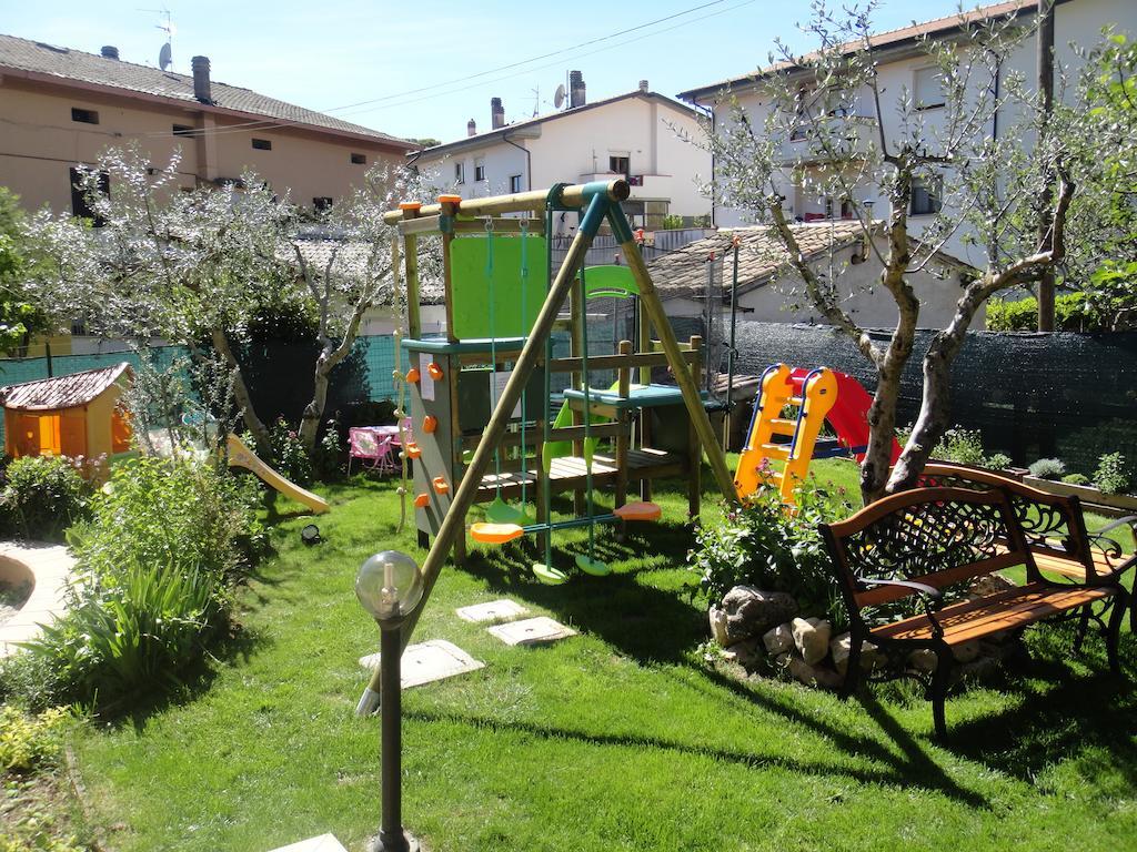 Hostal Residenza Cieloterra Rivotorto Exterior foto